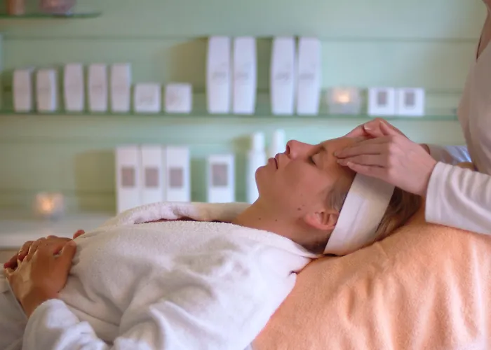 St. Oswald Бад-Кляйнкірхгайм